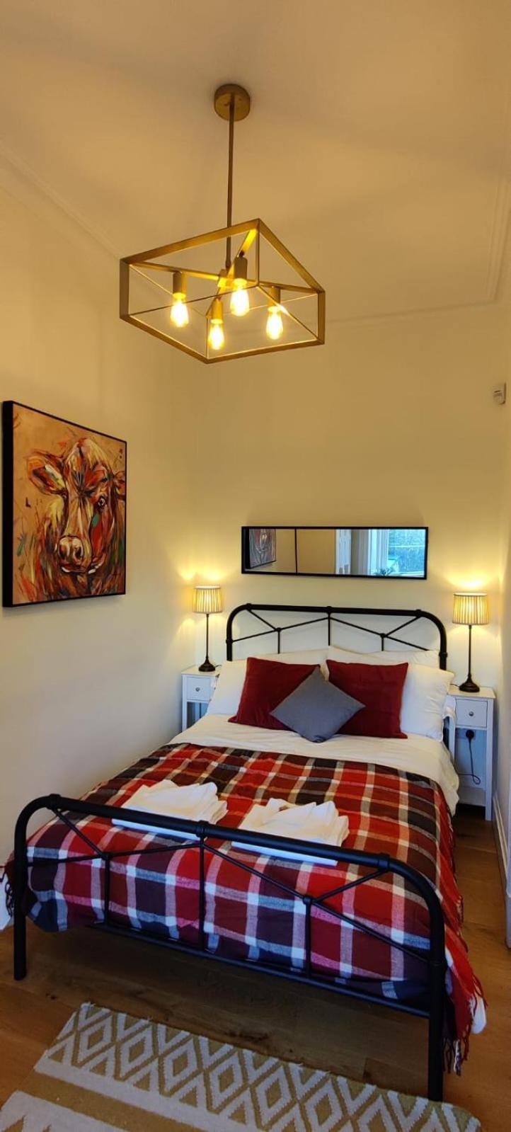 Meadowbank Residence 3-Bed Эдинбург Номер фото